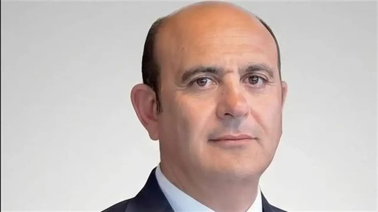 وفاة عمرو النقلي نائب رئيس بنك مصر في حادث بعد توليه المنصب